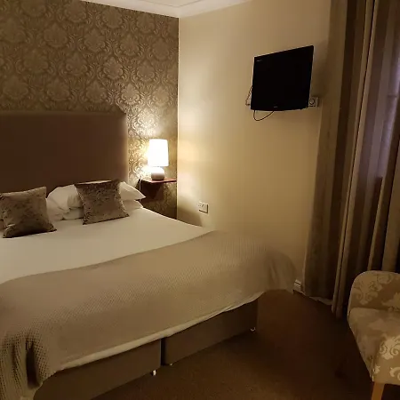 Hatton's Of Szálloda 3*